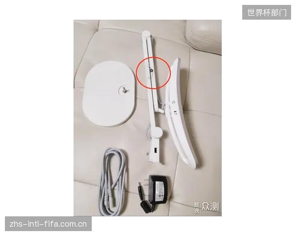 Prestige马鞍的骑手重心数据，正与铝合金障碍托架的FEA释放模型进行协同测试